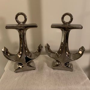 Decorative silvertone anchor for the “sailor” in your life